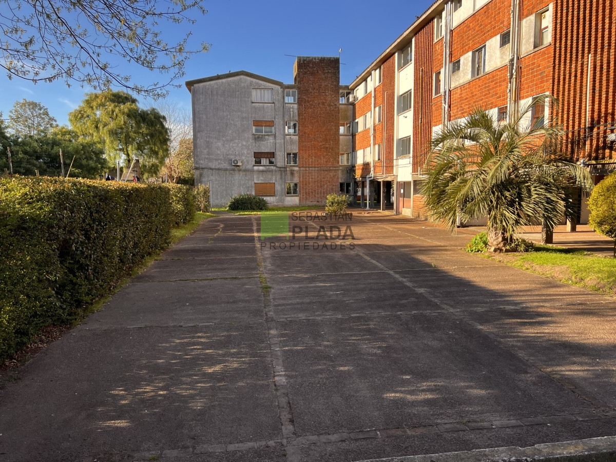 Apartamento ID.811 - Apartamento 3 dormitorios Céntrico en venta en San Carlos