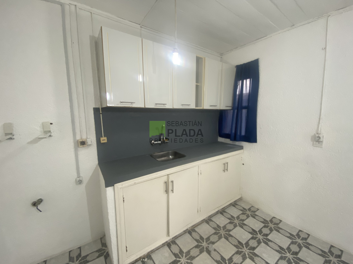 Apartamento ID.979 - Apartamento de 3 Dormitorios en Alquiler en San Carlos