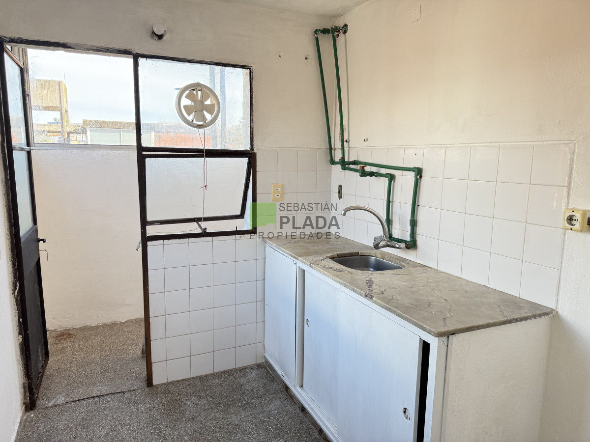 Apartamento ID.1013 - Apartamento 3 dormitorios a 2 cuadras de Plaza Artigas en Venta en San Carlos