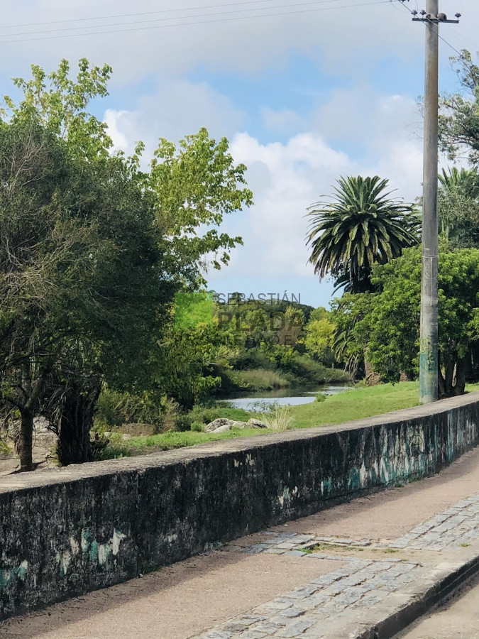 Apartamento ID.472 - Apartamento de 2 Dormitorios en Venta en San Carlos