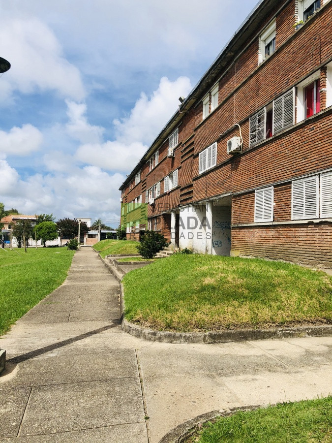 Apartamento ID.472 - Apartamento de 2 Dormitorios en Venta en San Carlos