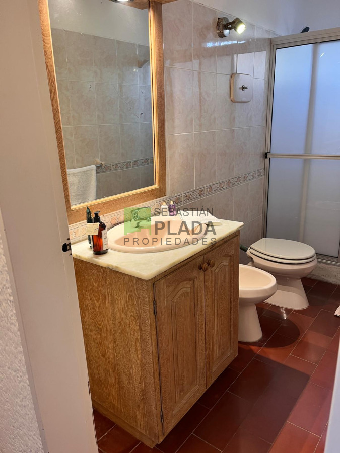 Apartamento ID.988 - Apartamento 2 Dormitorios Céntrico en Venta en San Carlos