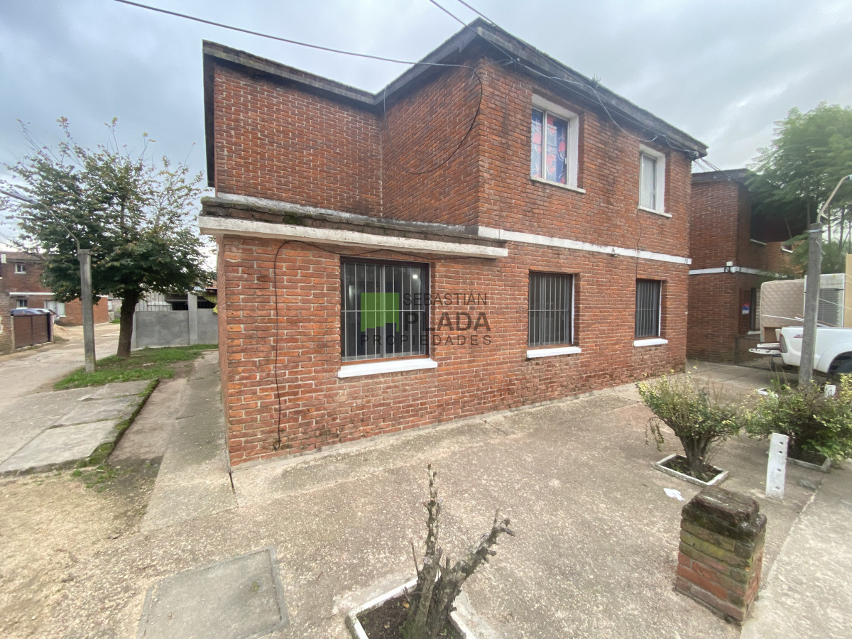Apartamento ID.979 - Apartamento de 3 Dormitorios en Alquiler en San Carlos