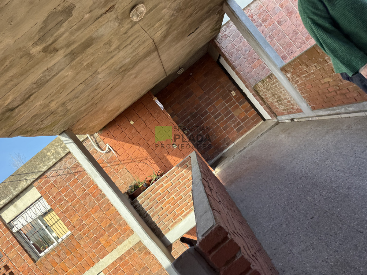 Apartamento ID.1013 - Apartamento 3 dormitorios a 2 cuadras de Plaza Artigas en Venta en San Carlos