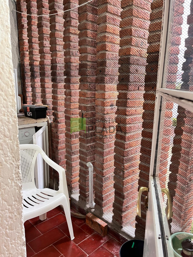 Apartamento ID.988 - Apartamento 2 Dormitorios Céntrico en Venta en San Carlos