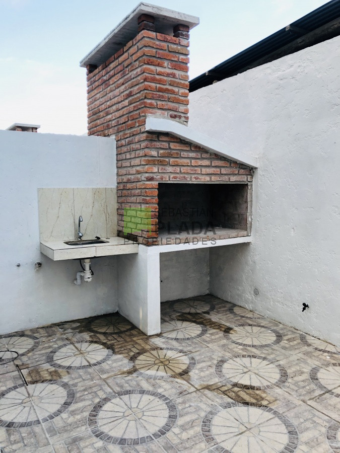 Apartamento ID.404 - Duplex 2 Dormitorios y más, a pasos de todo.