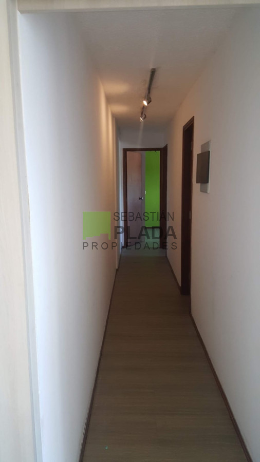 Apartamento ID.4 - Cómodo apartamento 2 dormitorios piso 9 , Torre San Carlos