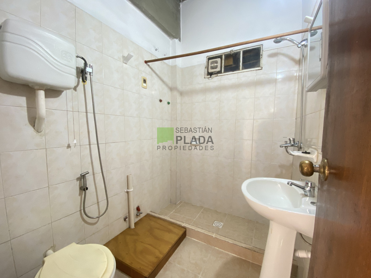 Apartamento ID.1086 - Apartamento de 1 Dormitorio en Alquiler en San Carlos