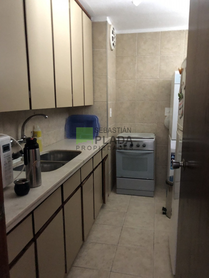 Apartamento ID.258 - a Pasitos de Playa Brava en un Edificio de Pintos Risso