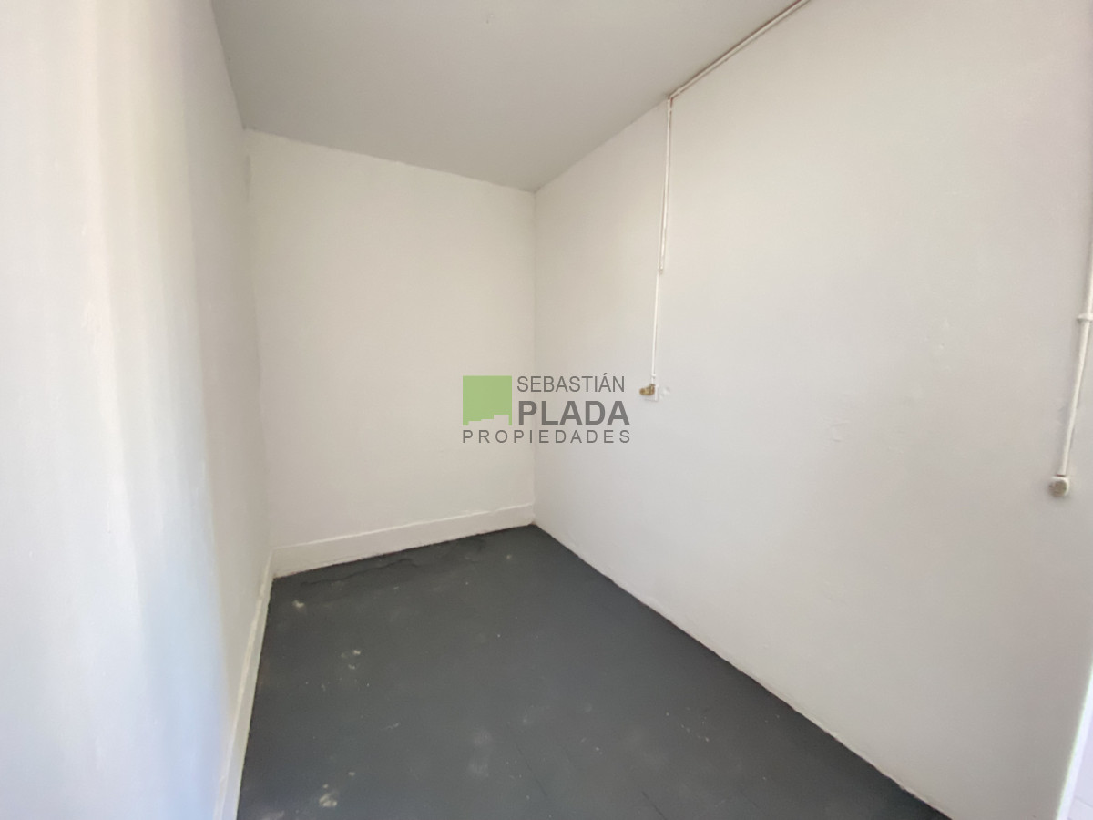 Apartamento ID.1084 - Apartamento Céntrico en Alquiler en San Carlos