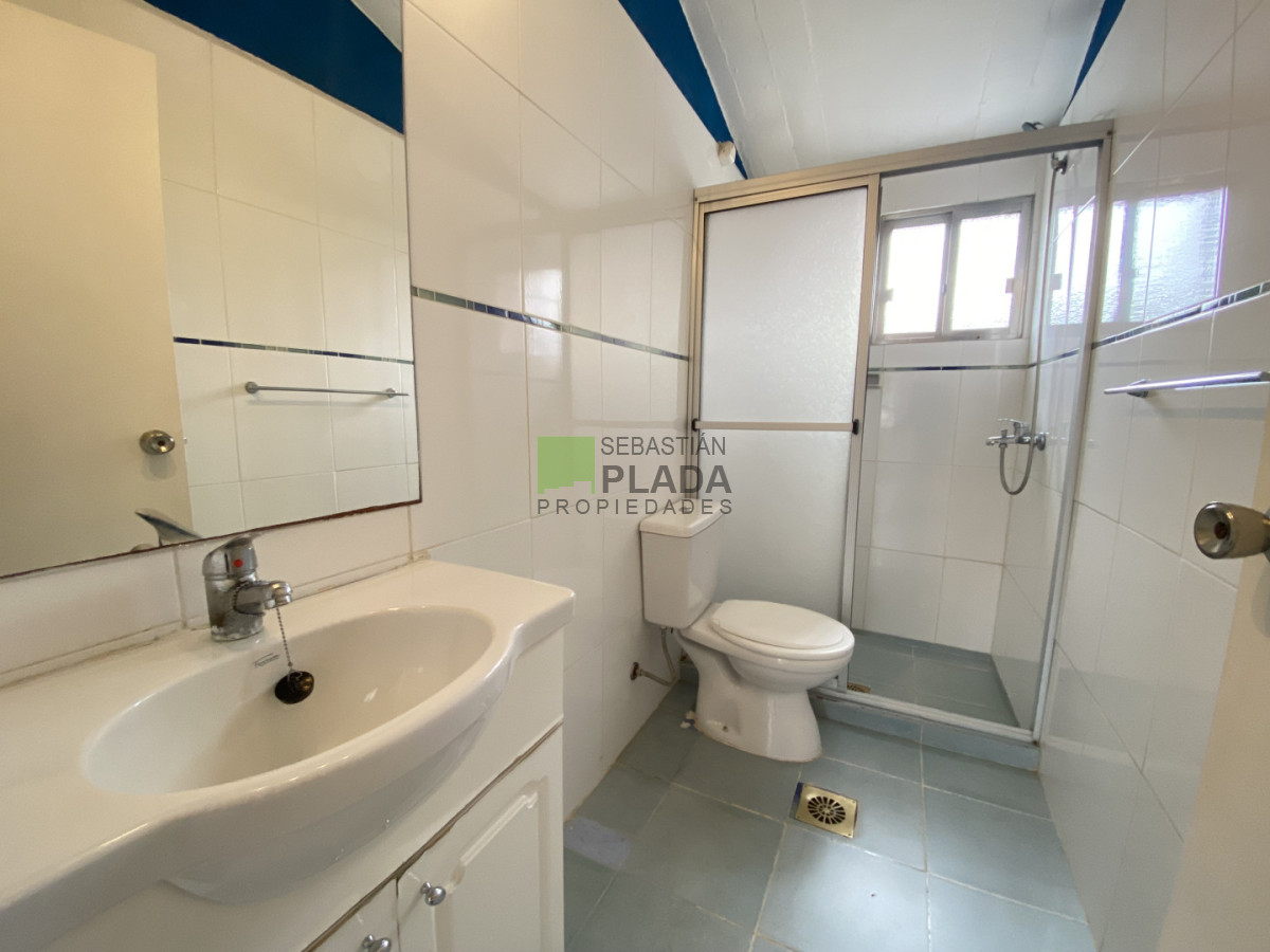 Apartamento ID.1088 - Apartamento 3 Dormitorios en Alquiler en San Carlos