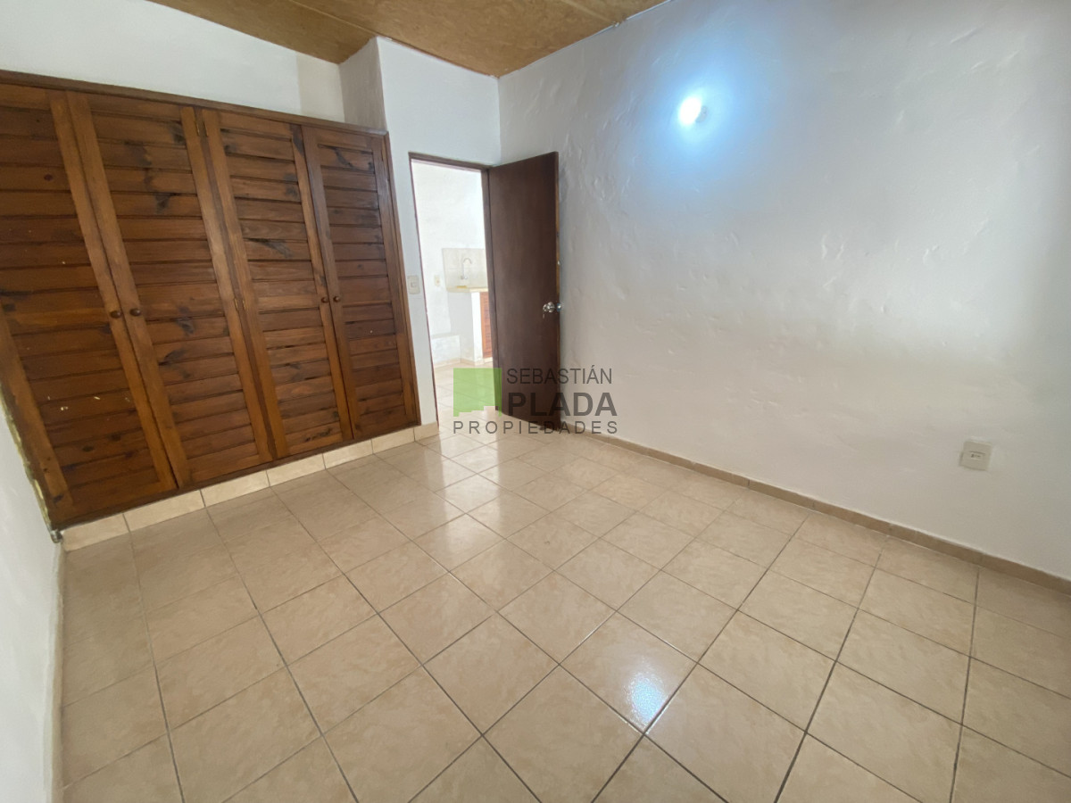 Apartamento ID.1086 - Apartamento de 1 Dormitorio en Alquiler en San Carlos