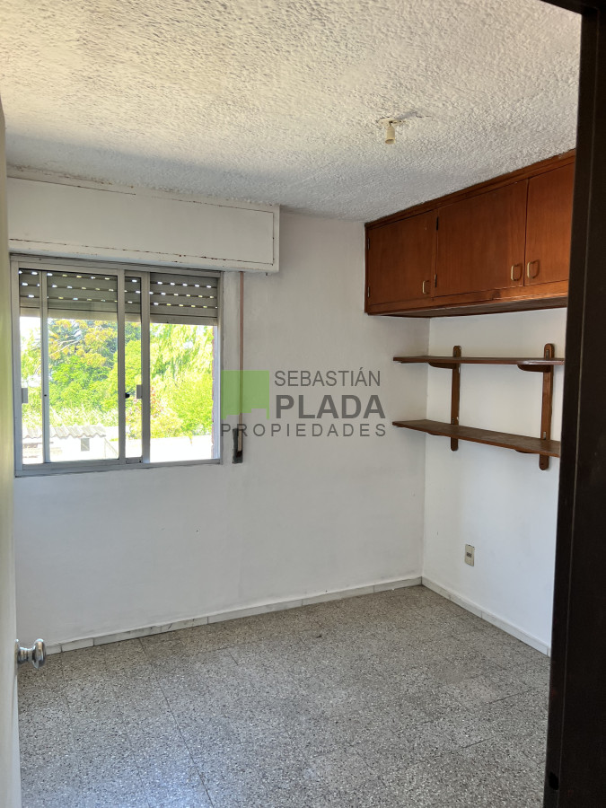 Apartamento ID.719 - Apartamento Céntrico - 4 Dormitorios, luminoso, muy ventilado.