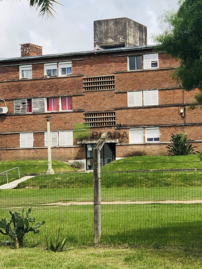 Apartamento ID.472 - Apartamento de 2 Dormitorios en Venta en San Carlos