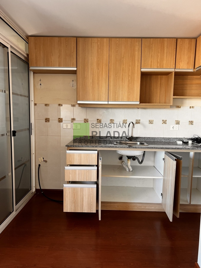 Apartamento ID.419 - Apartamento de 2 Dormitorios con cochera en Torre San Carlos