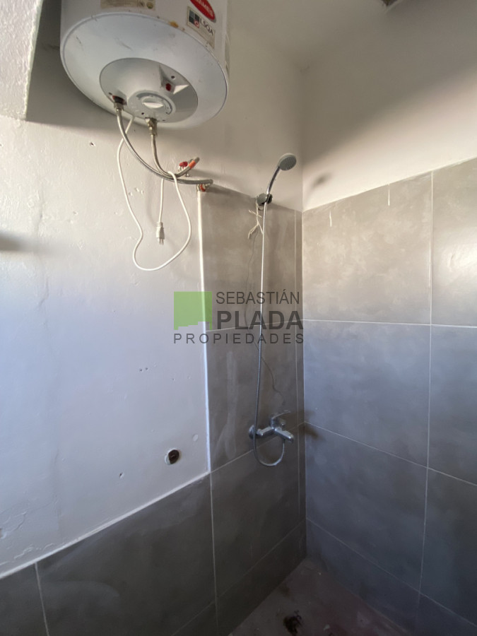 Apartamento ID.1084 - Apartamento Céntrico en Alquiler en San Carlos