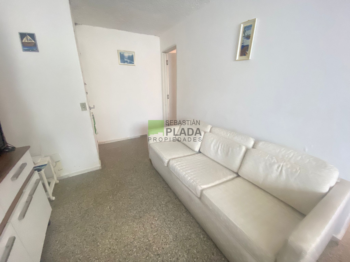 Apartamento ID.583 - Excelente oportunidad en venta! Apartamento de 3 Dormitorios en Centro de San Carlos