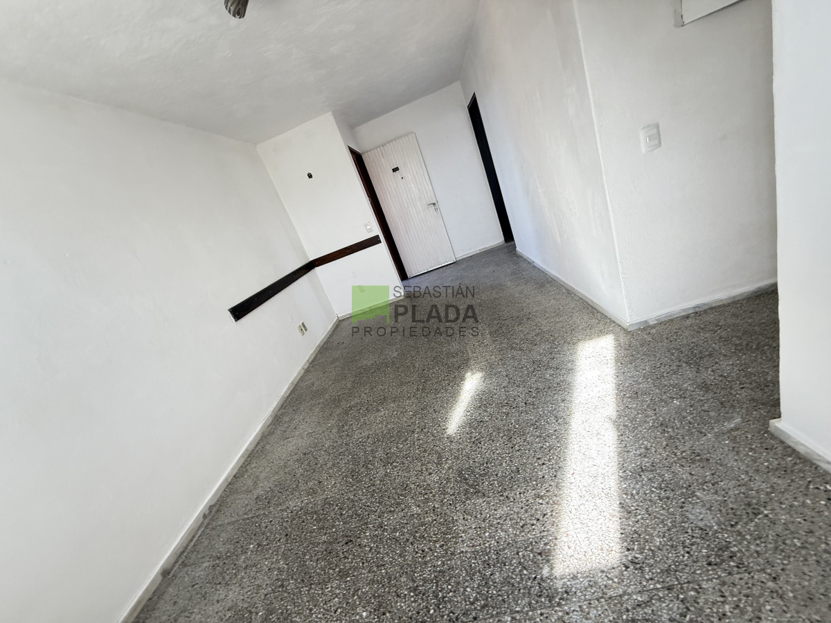 Apartamento ID.1013 - Apartamento 3 dormitorios a 2 cuadras de Plaza Artigas en Venta en San Carlos