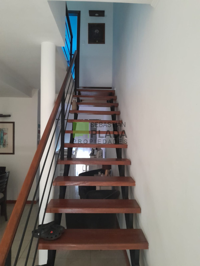 Apartamento ID.404 - Duplex 2 Dormitorios y más, a pasos de todo.