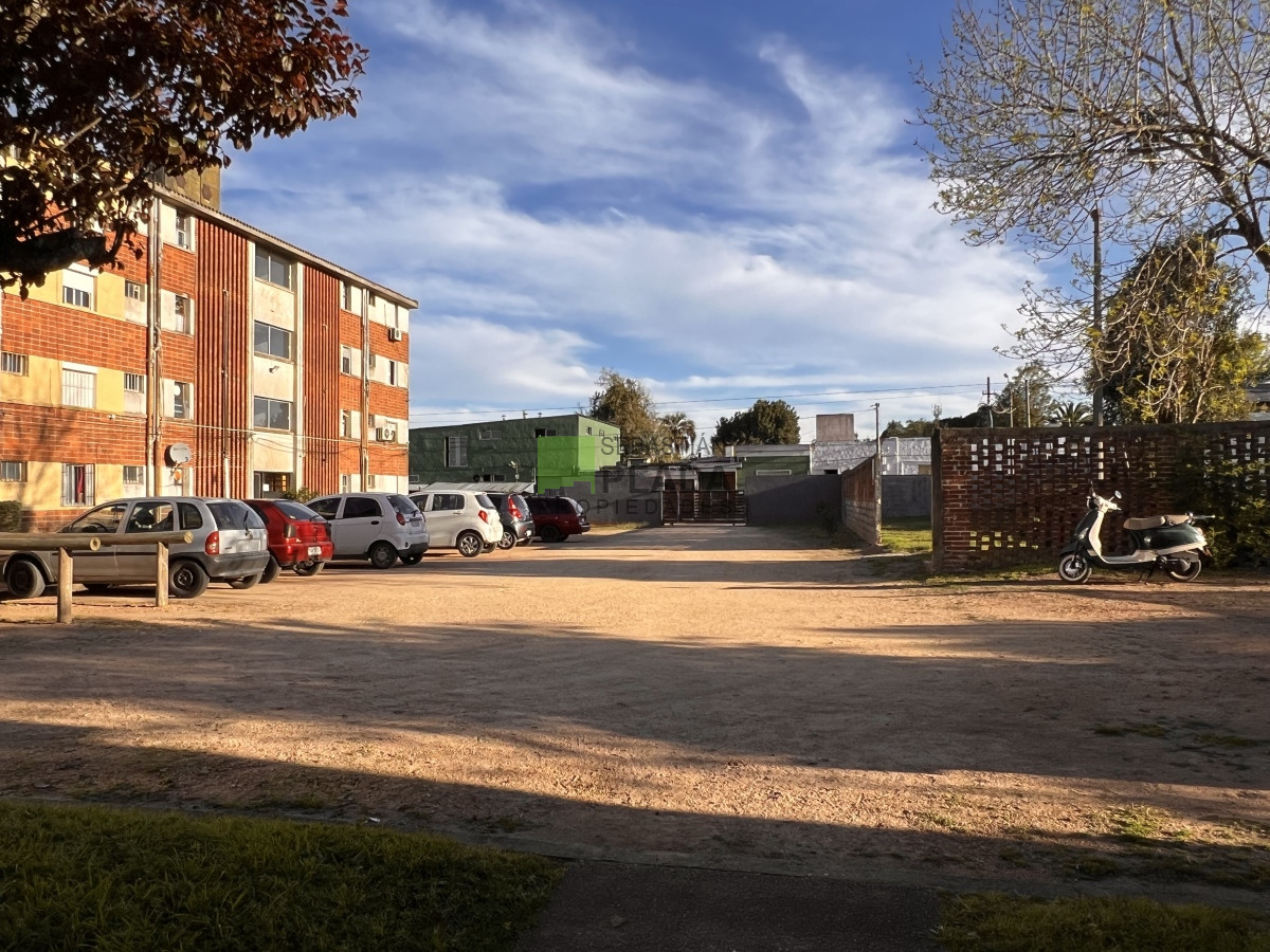 Apartamento ID.811 - Apartamento 3 dormitorios Céntrico en venta en San Carlos