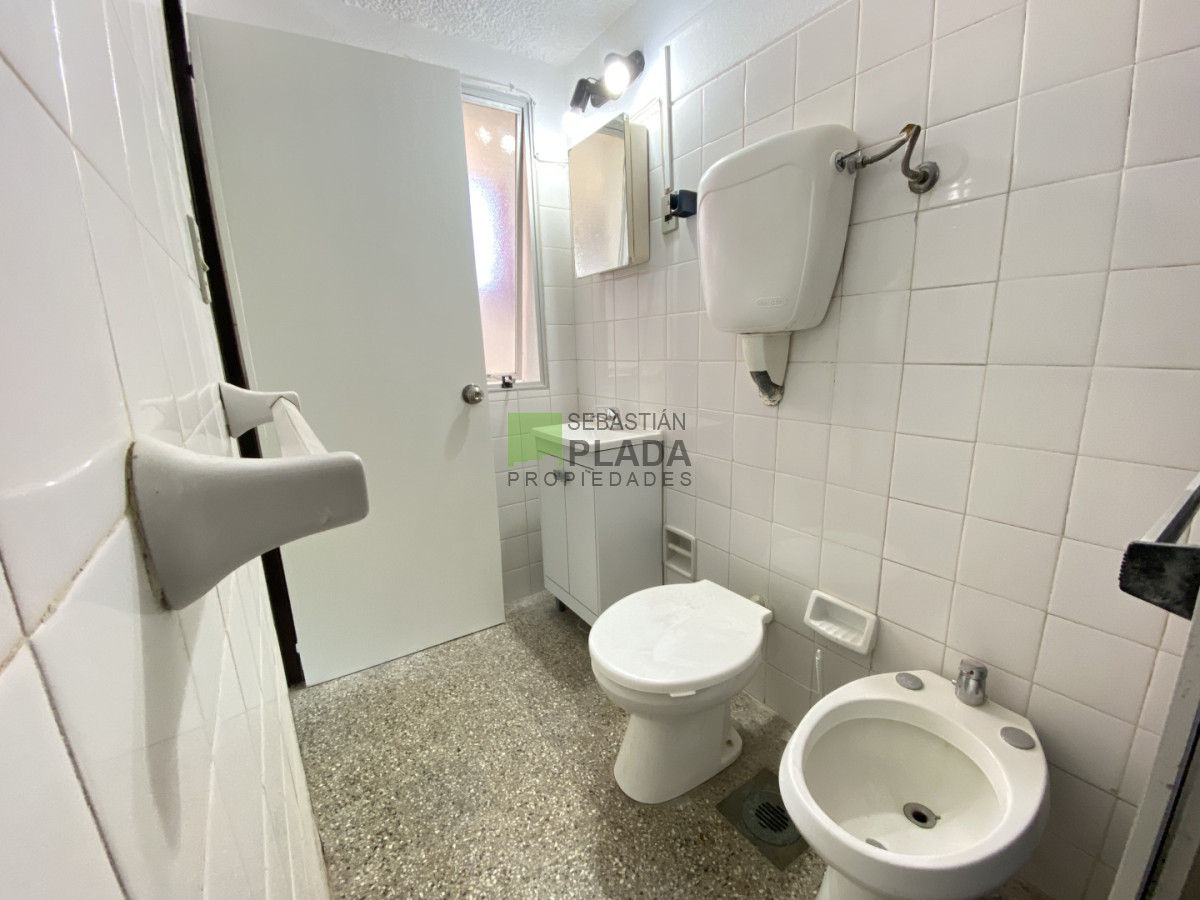 Apartamento ID.1045 - Apartamento Céntrico de 3 Dormitorios en alquiler en San Carlos