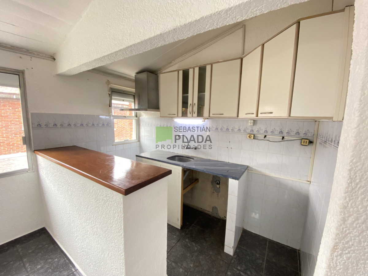 Apartamento ID.1088 - Apartamento 3 Dormitorios en Alquiler en San Carlos