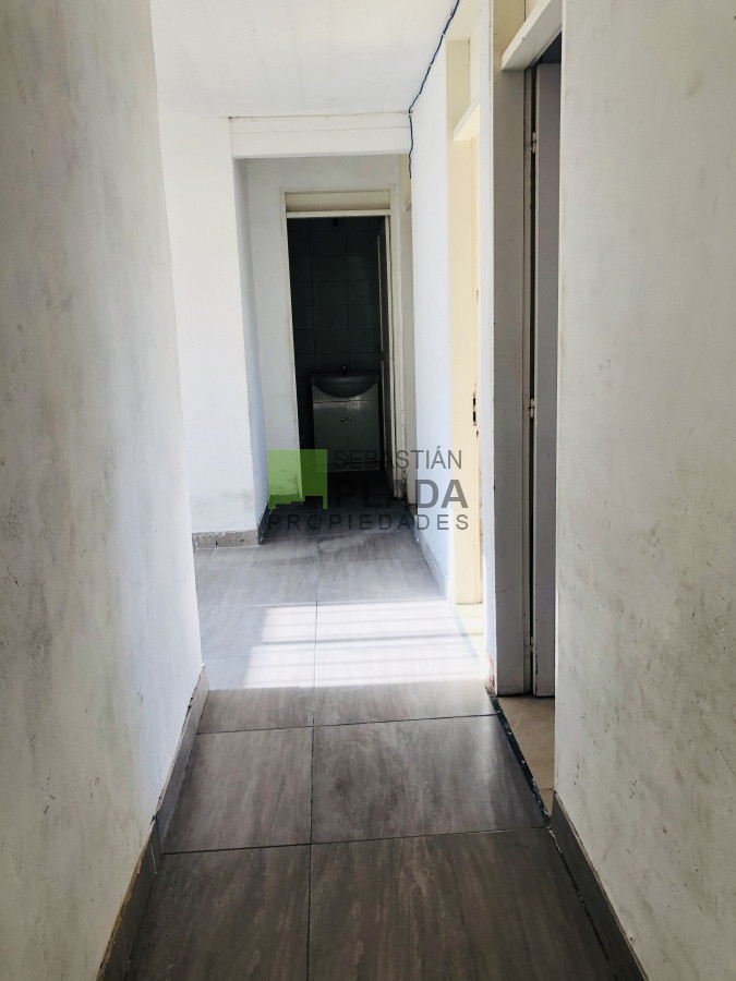 Apartamento ID.212 - Apartamento 3 Dormitorios muy luminoso y ventilado, estacionamiento cerrado, vista al arroyo, se financia