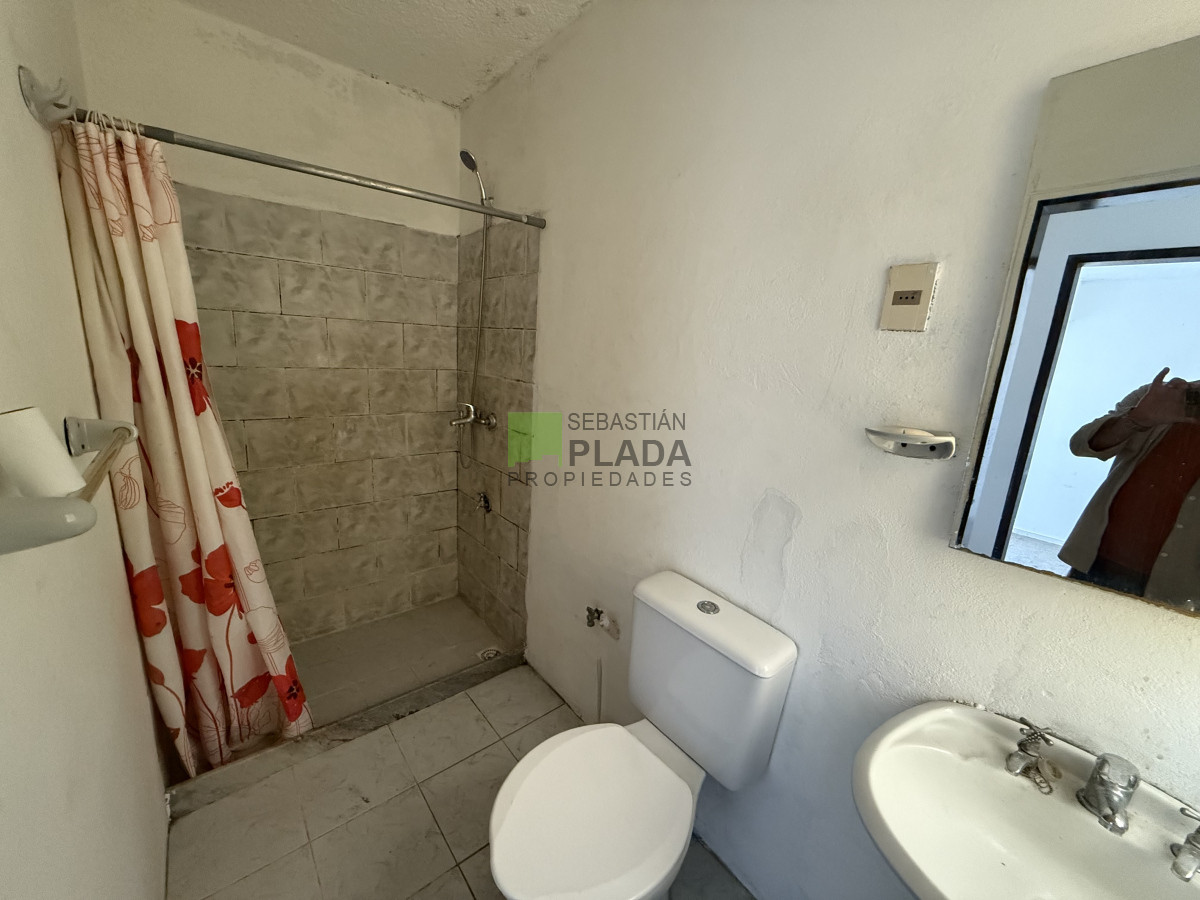 Apartamento ID.719 - Apartamento Céntrico - 4 Dormitorios, luminoso, muy ventilado.