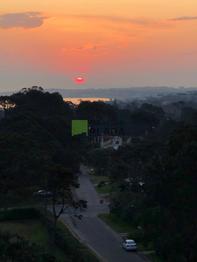 Apartamento ID.1038 - departamento 2 domitorios sobre Roosevelt