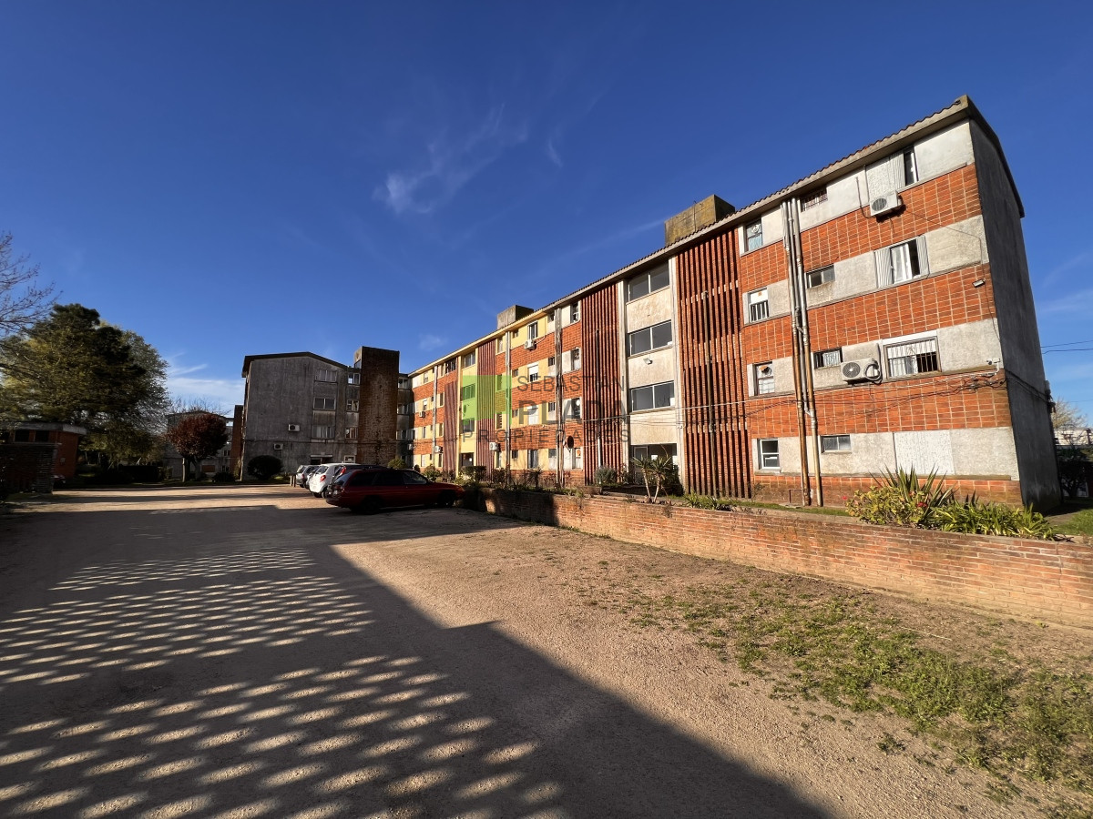 Apartamento ID.811 - Apartamento 3 dormitorios Céntrico en venta en San Carlos