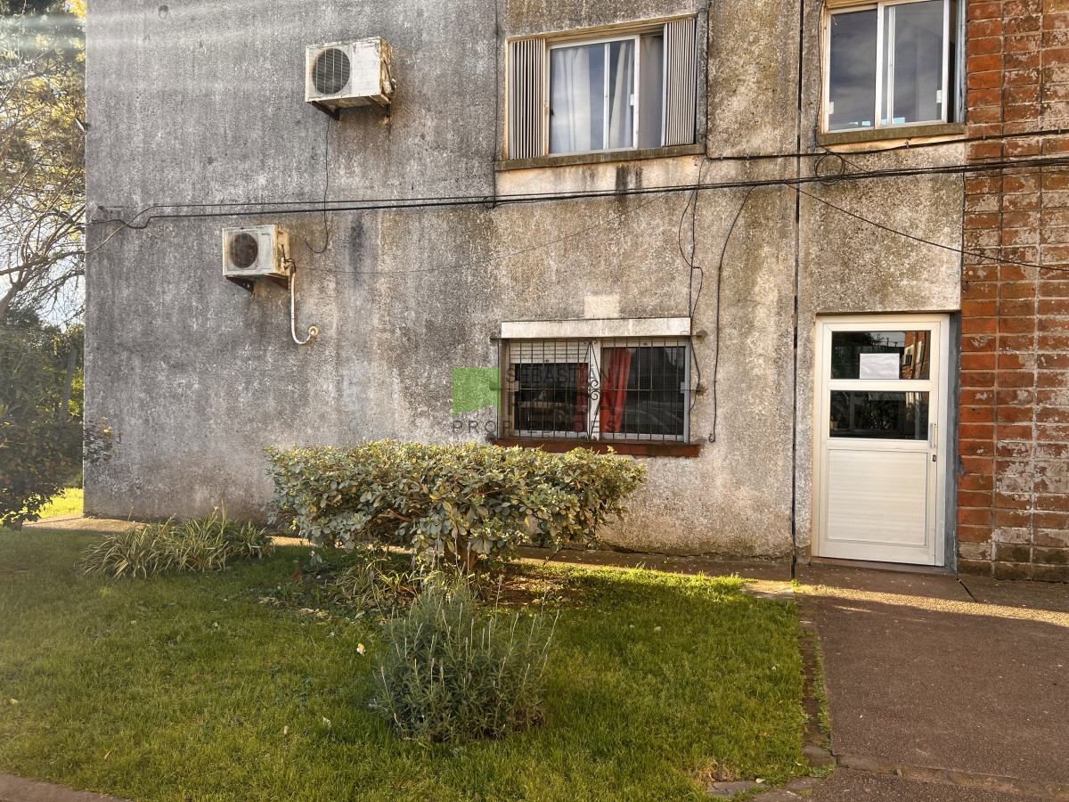 Apartamento ID.811 - Apartamento 3 dormitorios Céntrico en venta en San Carlos