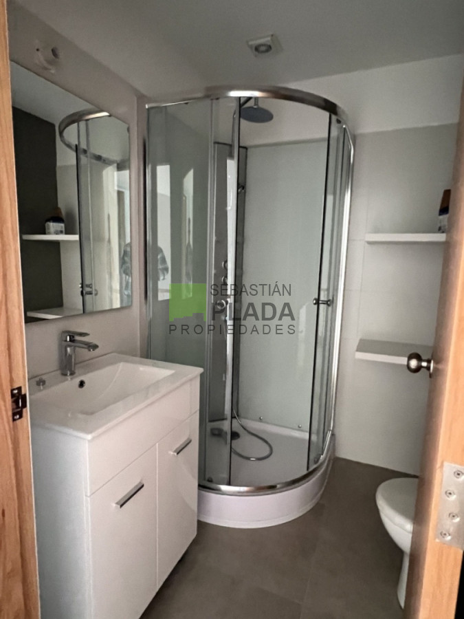 Apartamento ID.308 - ¡PRÓXIMAMENTE! Dúplex 2 dormitorios y Cochera en Alquiler en San Carlos