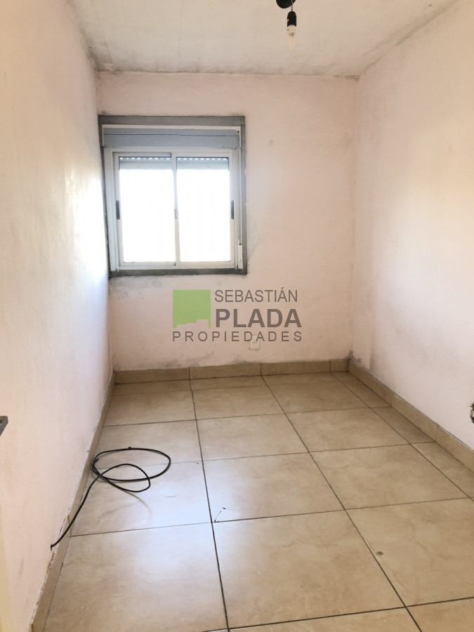 Apartamento ID.212 - Apartamento 3 Dormitorios muy luminoso y ventilado, estacionamiento cerrado, vista al arroyo, se financia
