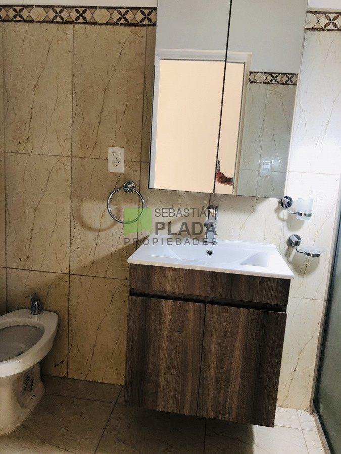 Apartamento ID.404 - Duplex 2 Dormitorios y más, a pasos de todo.