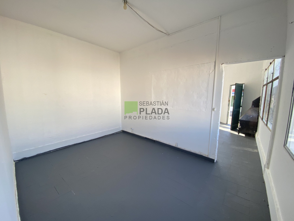 Apartamento ID.1084 - Apartamento Céntrico en Alquiler en San Carlos