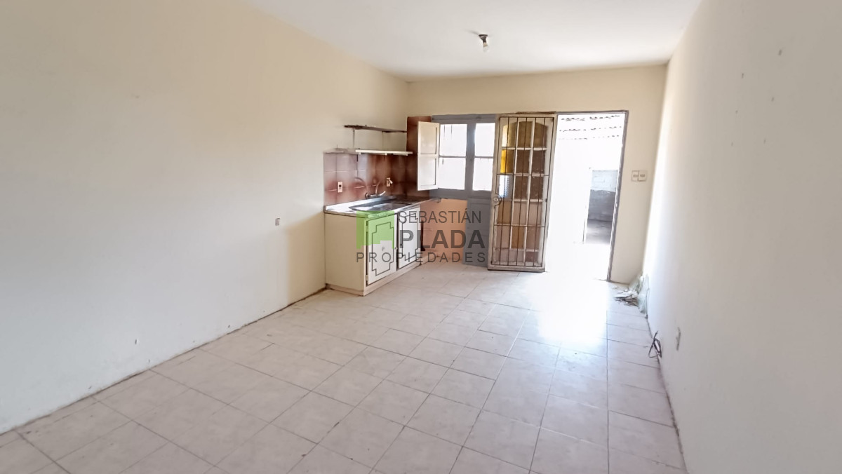 casa de 2 dormitorios en venta en san carlos - pld707c