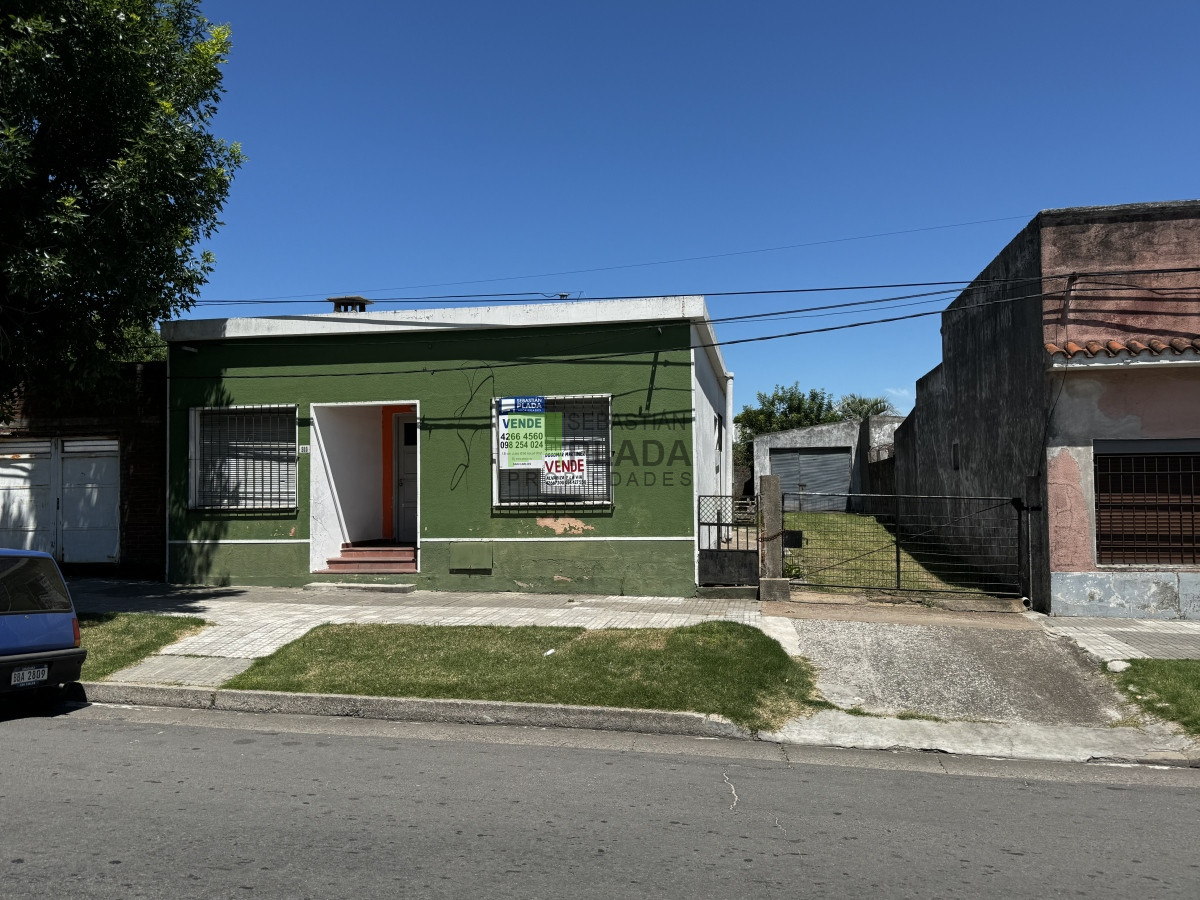 Casa ID.830 - Casa de 2 Dormitorios Sobre Avenida Alvariza en Venta