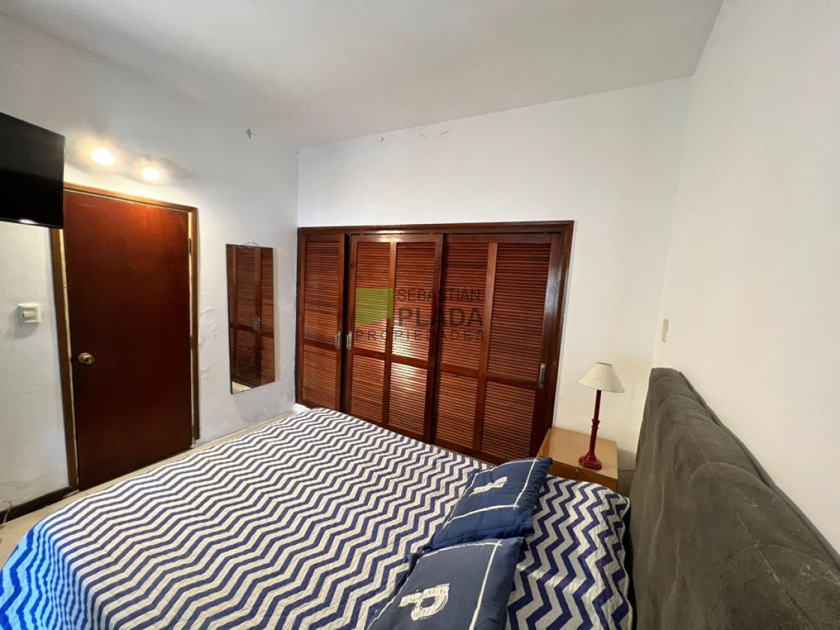 Casa ID.896 - Importante Casa de 4 Dormitorios en Venta en San Carlos