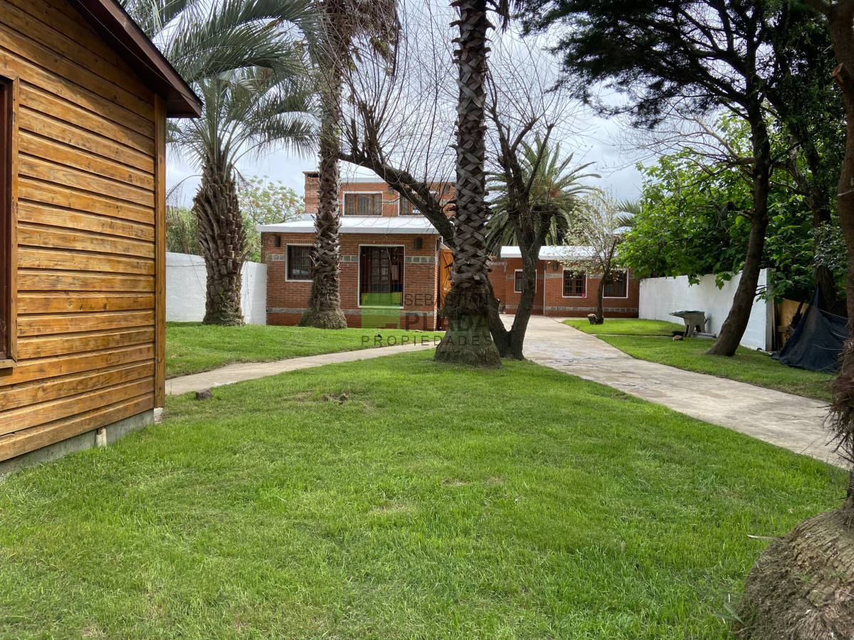 Casa ID.902 - 4 construcciones en un mismo padrón en Venta en San Carlos