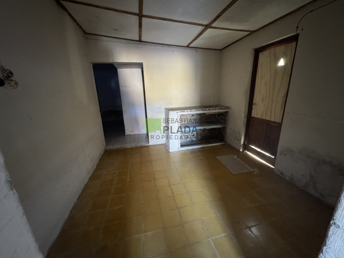 Casa ID.971 - A reciclar en Centro de San Carlos