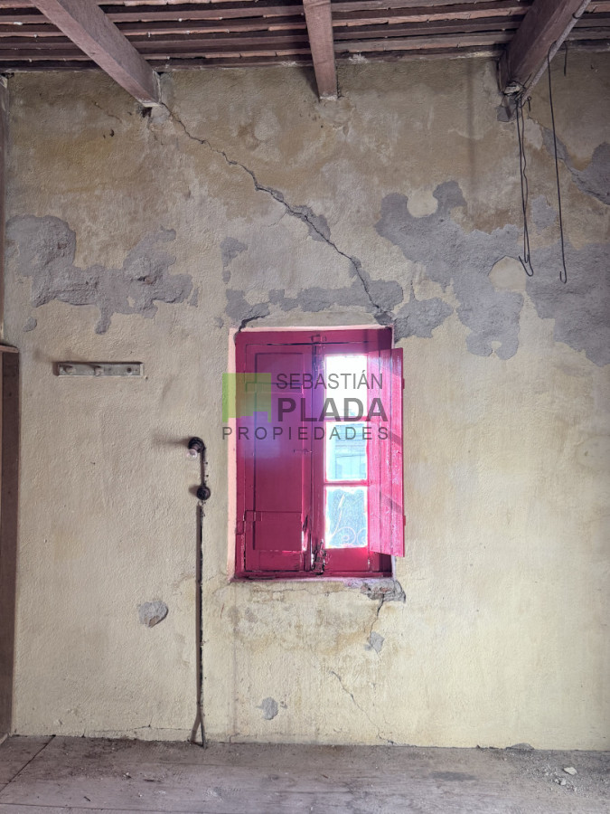 Casa ID.1089 - Casona de 1900 en el Centro de San Carlos
