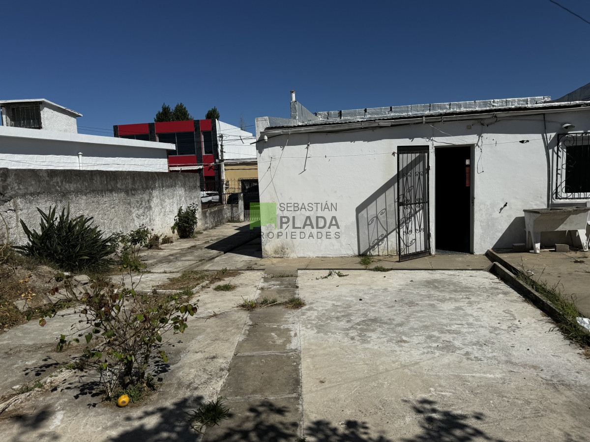 Casa ID.847 - ¡¡ATENCIÓN PRÓXIMAMENTE!! Casa 1 dormitorio amplio - entrada para vehículo.- En Alquiler Centro de San Carlos