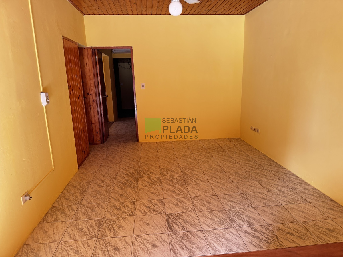Casa ID.872 - Casa de 3 Dormitorios en Venta en San Carlos