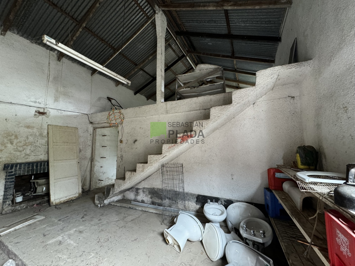 Casa ID.927 - Casa y Galpón con buen terreno