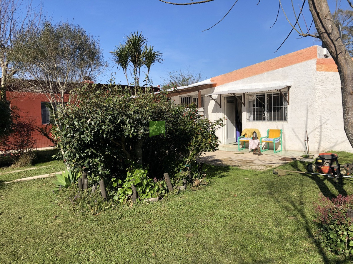 Casa ID.298 - Simpática casa en un agradable entorno del Baneario Buenos Aires