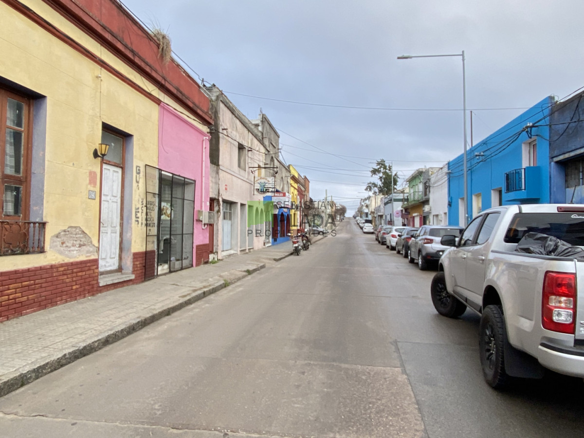 Casa ID.1092 - Apartamento de 1 Dormitorio en Alquiler en pleno Centro de San Carlos