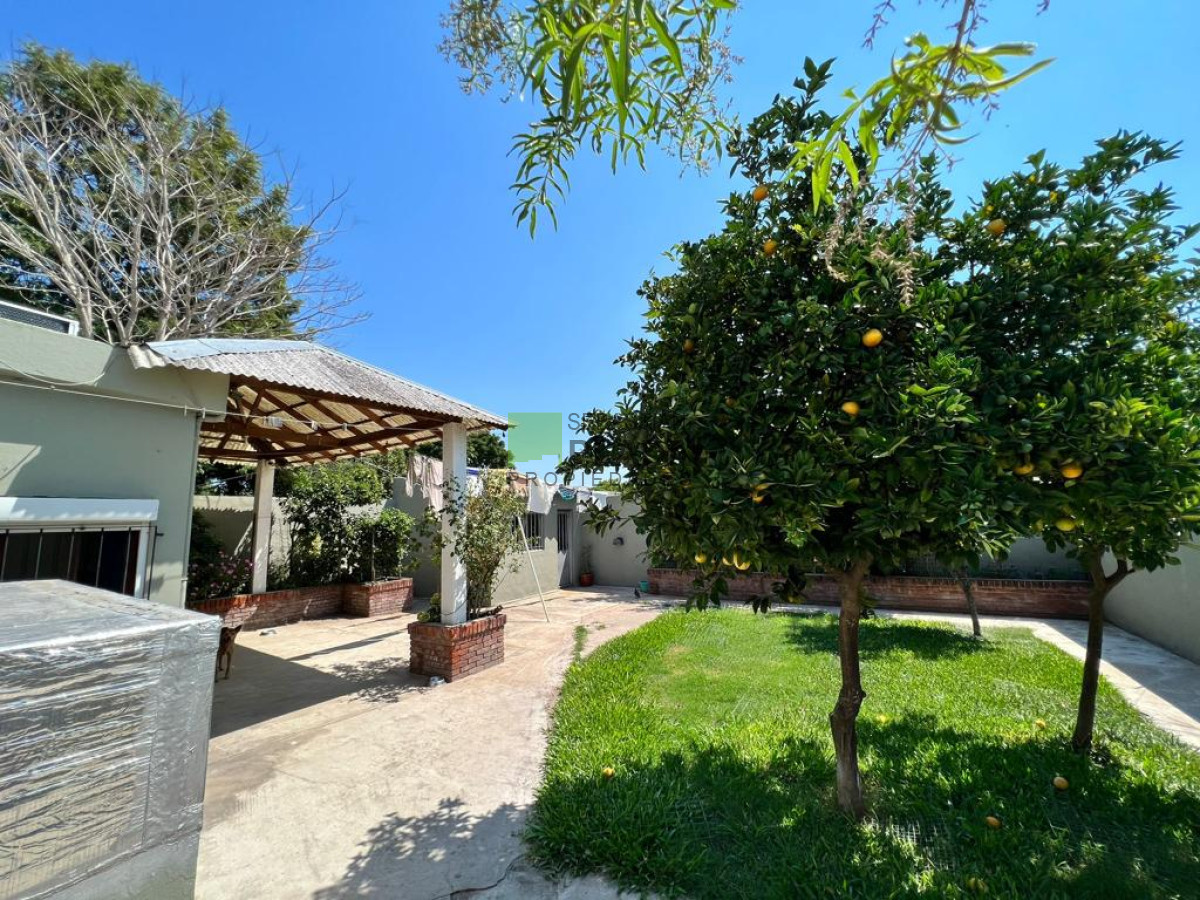 Casa ID.896 - Importante Casa de 4 Dormitorios en Venta en San Carlos