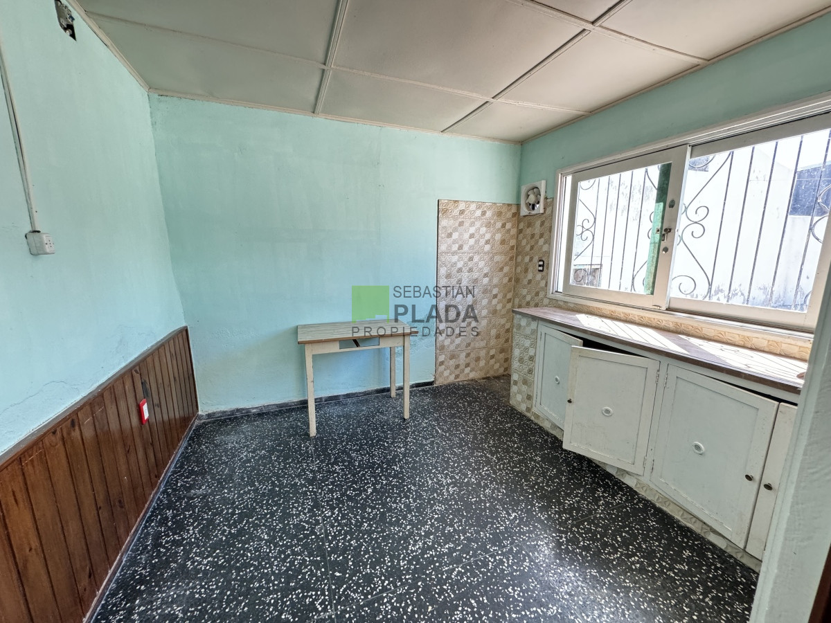 Casa ID.847 - ¡¡ATENCIÓN PRÓXIMAMENTE!! Casa 1 dormitorio amplio - entrada para vehículo.- En Alquiler Centro de San Carlos