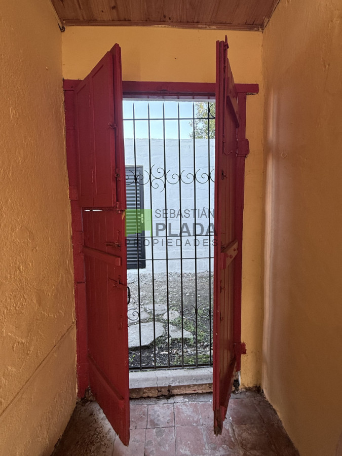 Casa ID.1089 - Casona de 1900 en el Centro de San Carlos