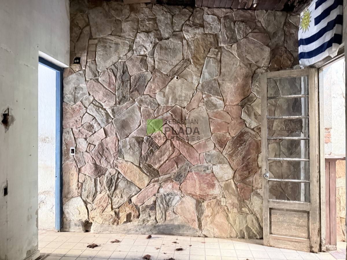 Casa ID.1098 - Casa a Reciclar en el Centro de San Carlos